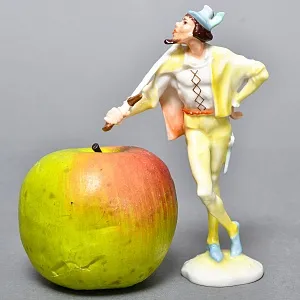 Коллекционная Фарфоровая статуэтка «Король - Дроздобород», Hutschenreuther  Германия. 