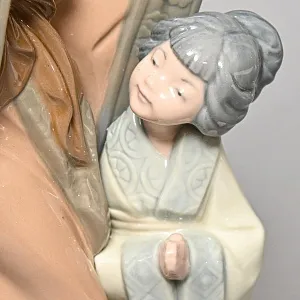 Коллекционная Фарфоровая статуэтка «Японская мама и дочь», Nao by Lladro Испания, 80-е гг. 