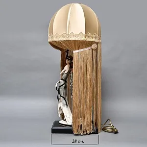 Настольная Электрическая Лампа - Светильник «Дама с Павлином», FLORENCE Италия -1987 год.