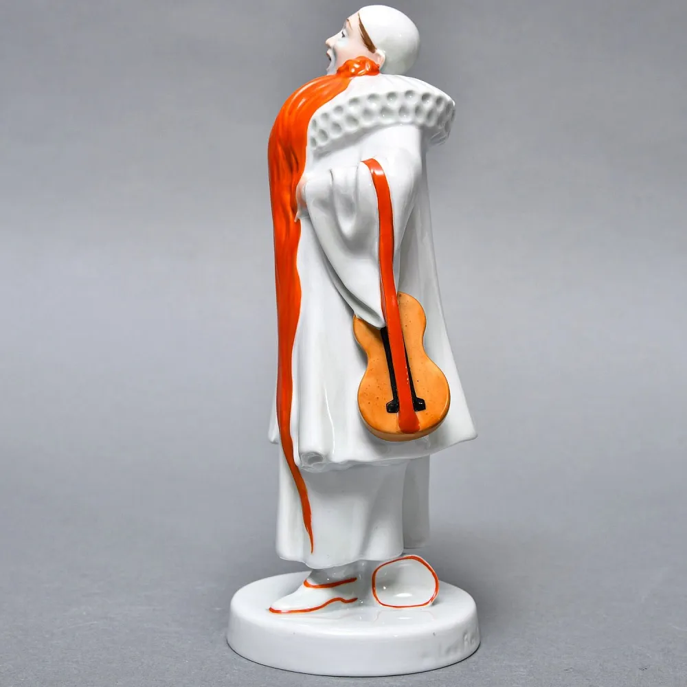 Антикварная Фарфоровая статуэтка «Поющий Пьеро», ROSENTHAL Германия - 1918 год.