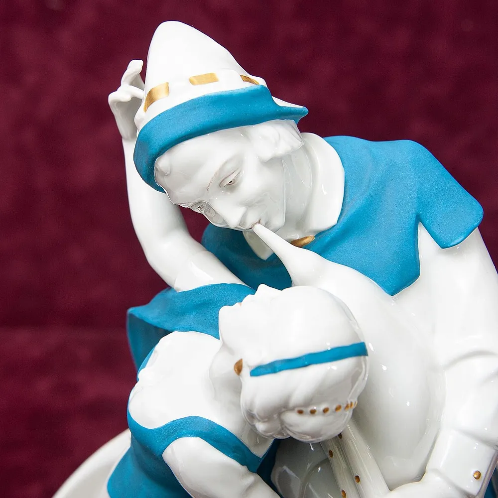 Большая Антикварная Фарфоровая Статуэтка «СЕЛЬСКИЙ ТАНЕЦ», HERTWIG Германия -1914 год.