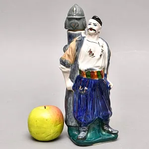 Штоф - Графин - Бутылка - Фарфоровый Флакон «Запорожский Казак», на 0,7 литра.