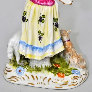 Коллекционные Парные Фарфоровые статуэтки «Пастух и Пастушка. Игра на волынке», Karl Klette Германия.