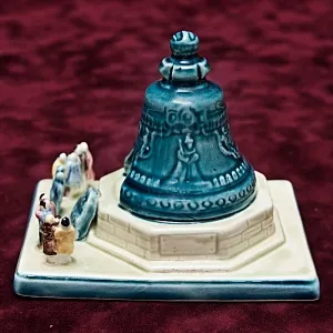 Миниатюрная Фаянсовая Композиции - Статуэтка «Царь-Колокол» СССР ЗиК Конаково -60 гг. 