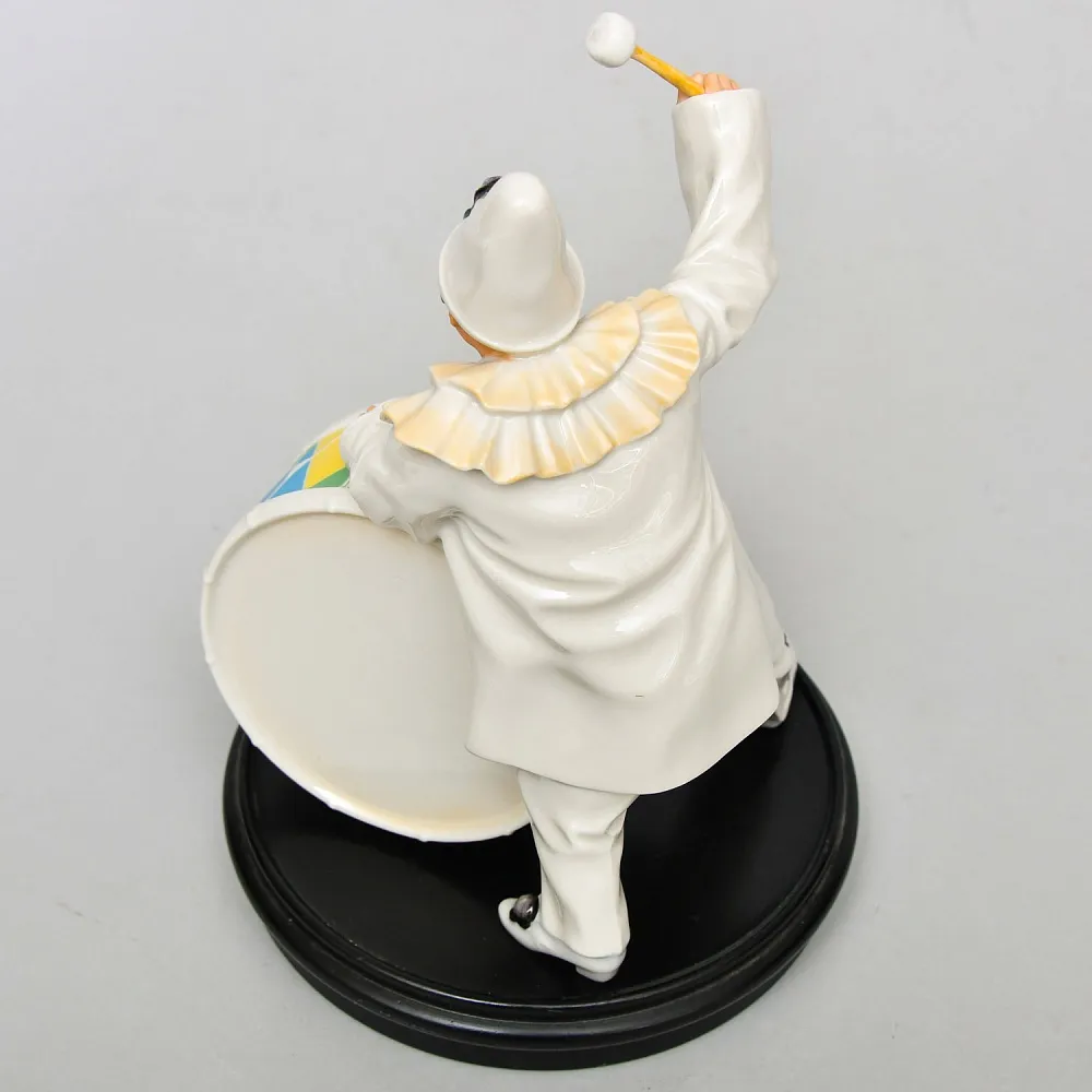 Коллекционная Фарфоровая статуэтка «КЛОУН. Паяц с барабаном», Hutschenreuther Германия.