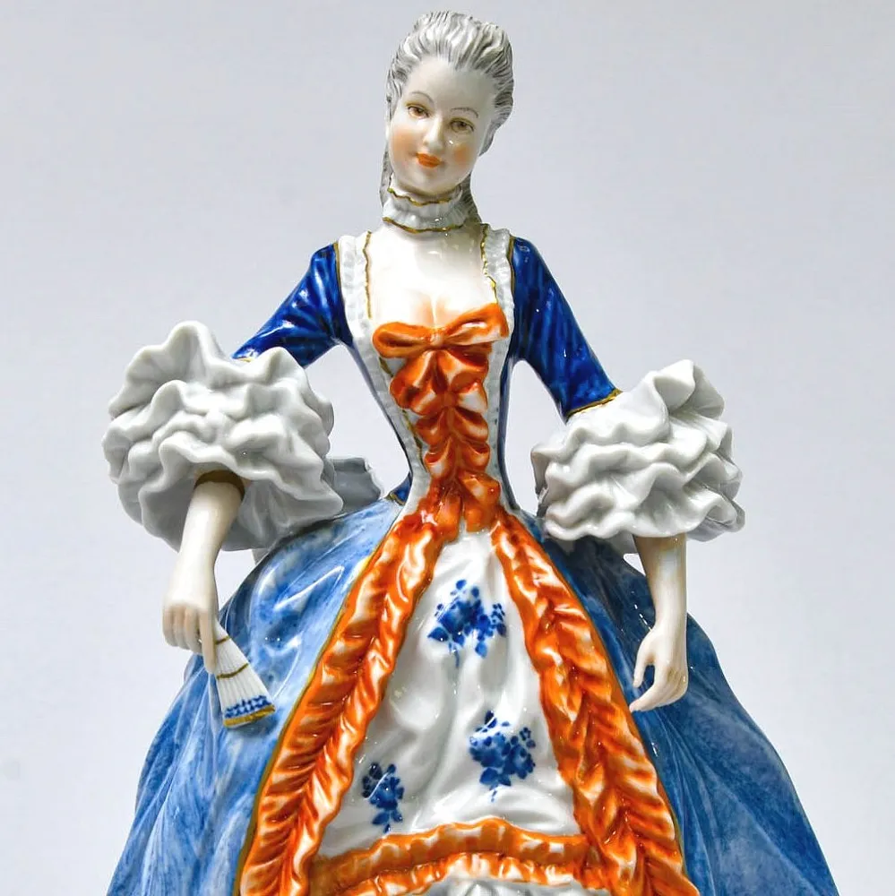 Редкость!!! Коллекционная Фарфоровая Статуэтка «Девушка в голубом платье», Unterweissbach Германия - 1958 год.