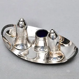 Винтажный Набор из 4х предметов - Набор для специй и горчичница на подносе, SHEFFIELD Англия.