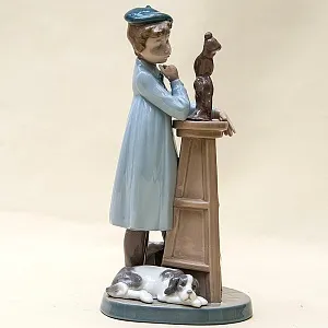 Коллекционная Фарфоровая статуэтка «Маленький скульптор» Lladro, Испания - 1985 год.
