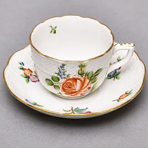 Коллекционная Кофейная пара «Чайная Роза», Фарфор Herend, Венгрия, 1940 - 1941 годы. 