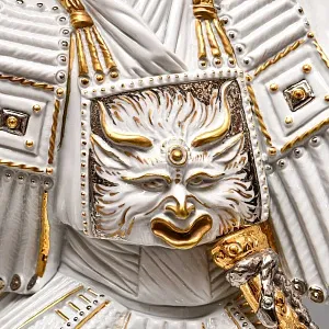 Большая Авторская Фарфоровая статуэтка «Самурай - Путь Воина», Ahura Италия, 80-е годы ХХ века.