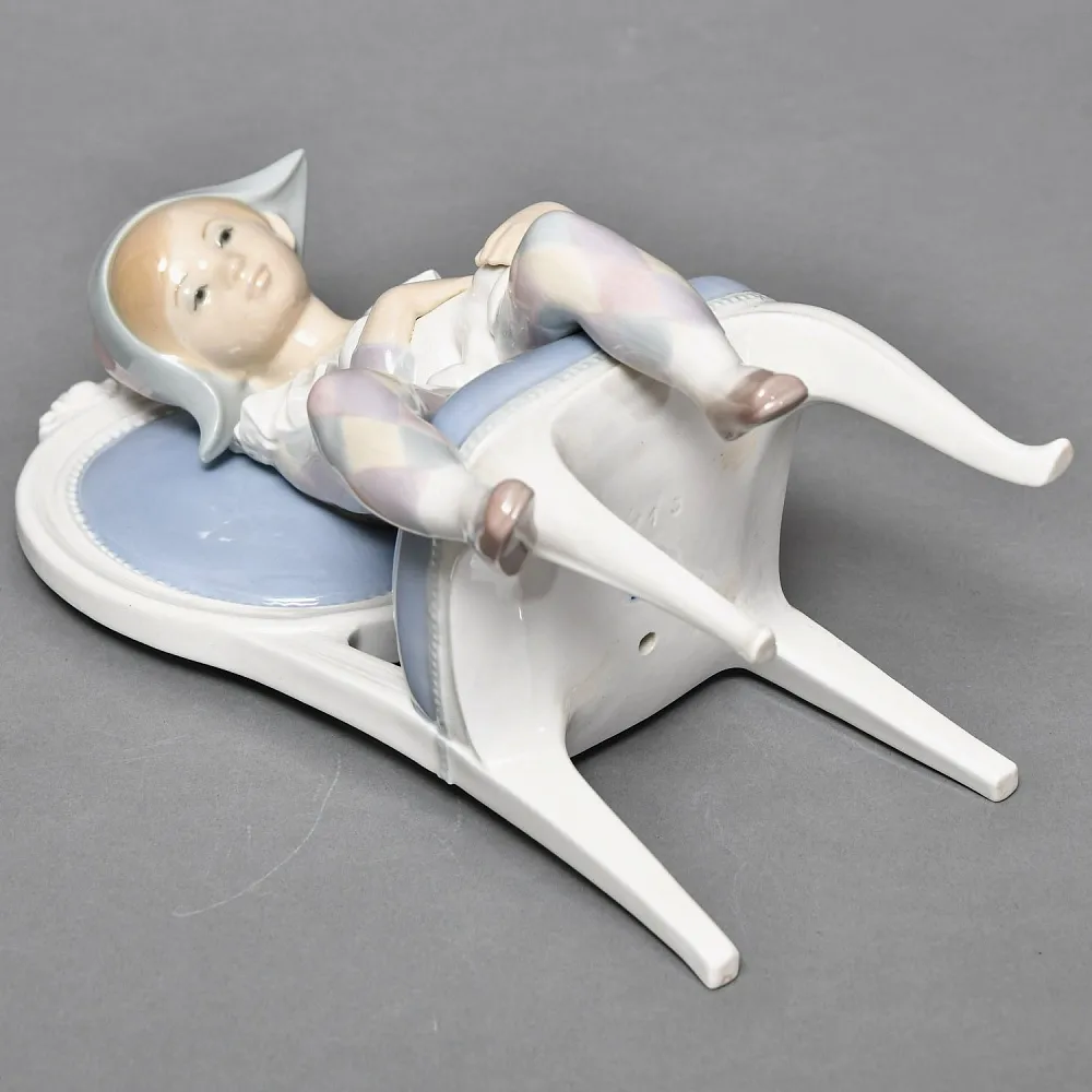 Коллекционная Фарфоровая статуэтка «Маленький Арлекин с кошкой», Lladro (Лядро) Испания.