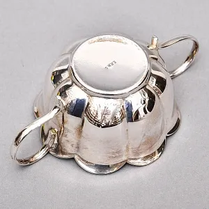 Винтажный Набор из 3х предметов - Сахарница и молочник на подносе, Англия - середина ХХ века.