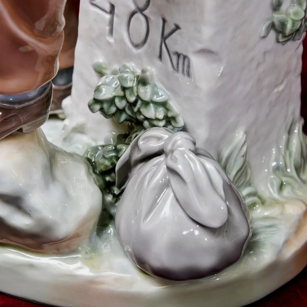 Редкость!!! Коллекционная Фарфоровая Статуэтка «Бродячий музыкант. Скрипач», Lladro Испания - 1974 год.