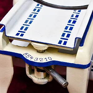 Антикварный Чугунный Ручной Циркулярный Нож  - Слайсер, Alexanderwerk Германия.