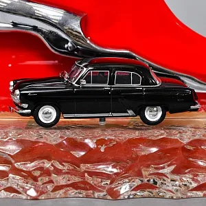 «Волга ГАЗ -21 Олень» - Памятный Подарок - Настольный Сувенир, Металл, Оргстекло - СССР.