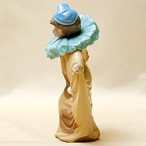 Коллекционная Фарфоровая статуэтка «Клоун - Мечты о цирке»  NAO by Lladro, Daisa, Испания -1988 год.