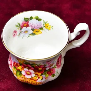 Коллекционная Фарфоровая Кофейная пара «ЛЕТО», ROYAL ALBERT Англия, вторая половина ХХ века.