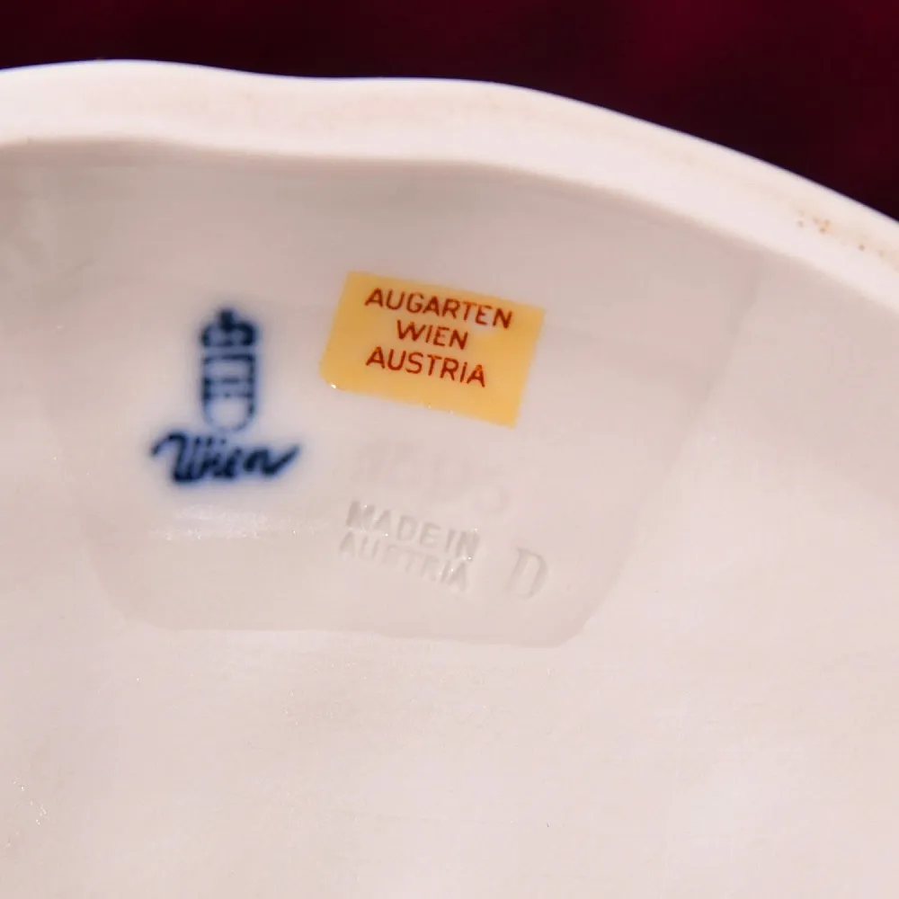 Редкая! Фарфоровая статуэтка «ТРЕНИРОВКА», Wiener Porzellanmanufaktur Augarten, Австрия, середина ХХ века.