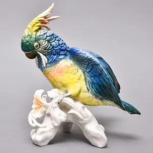 Птица - Коллекционная Статуэтка «Сине-Желтый Какаду на ветке», фарфор Karl Ens Германия 50 гг. 