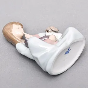 Коллекционная Фарфоровая статуэтка «Девочка с кошкой и собакой», Lladro / Лядро Испания. 