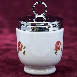 Фарфоровый Кодлер «Английская Роза» на 2 яйца, ROYAL WORCHESTER, Англия.