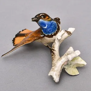 Коллекционная Фарфоровая статуэтка «Птица. Варакушка c добычей», Hutschenreuther Германия.