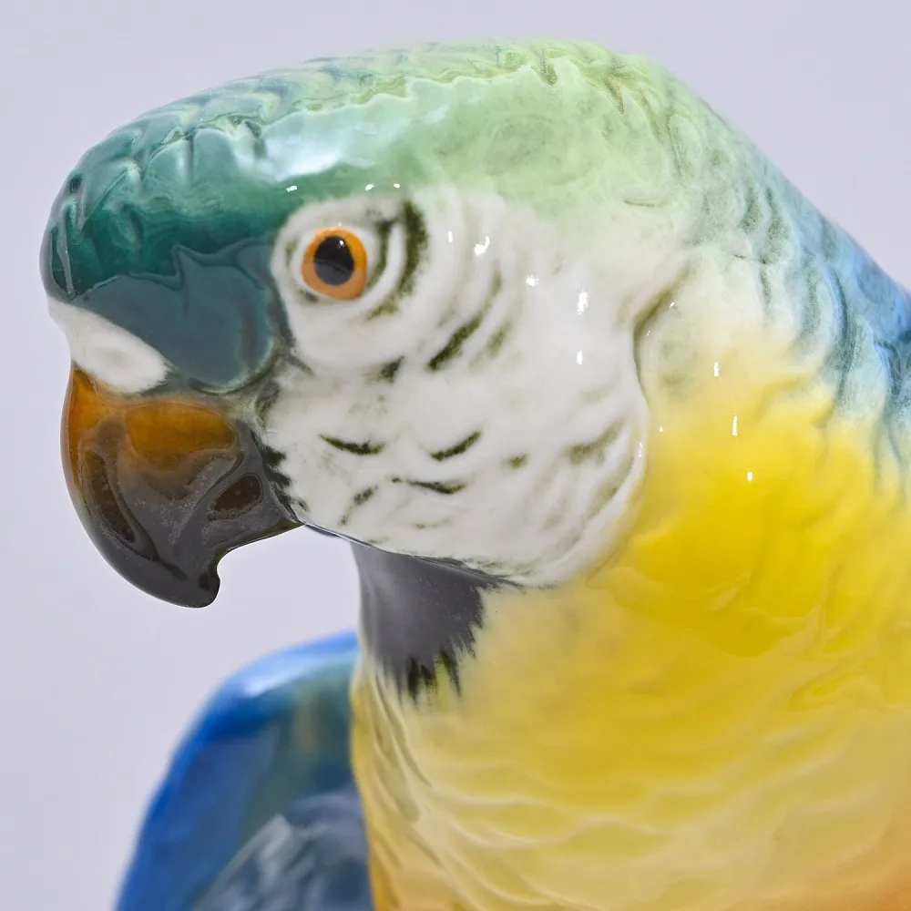 Птица - Фарфоровая статуэтка «Синий Попугай», Karl Ens Германия, 50-е гг.
