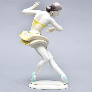 Коллекционная Фарфоровая статуэтка «Балерина в Желтой Пачке», Hutschenreuther Германия, середина ХХ века. 