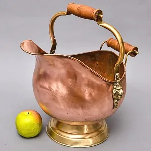 Большой Классический Медный Зольник или Кашпо, Англия середина ХХ века!