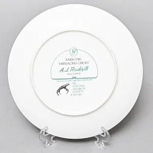 Коллекционная Тарелка «Сова Сипуха - Обнимающие птенцов» Фарфор, Franklin Porcelain США -1983 год.