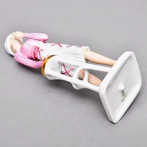 Коллекционная Фарфоровая статуэтка «Девушка в розовом платье», WALLENDORF Германия.