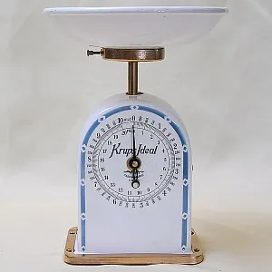 Редкость! Старинные Кухонные Весы в Фарфоровом корпусе KRUPS IDEAL, Германия -1915 год.