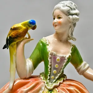 Редкость!!! Фарфоровая Статуэтка «Дама с попугаем», Karl Ens Германия, 30-е гг.