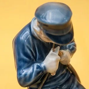 Фарфоровая Статуэтка «Мальчик - Пастух» ROYAL COPENHAGEN,  Дания, 50 -е годы ХХ века.