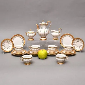 Редкость! Фарфоровый Кофейный сервиз на 6 персон - 21 предмет, Х форма MEISSEN, Германия.