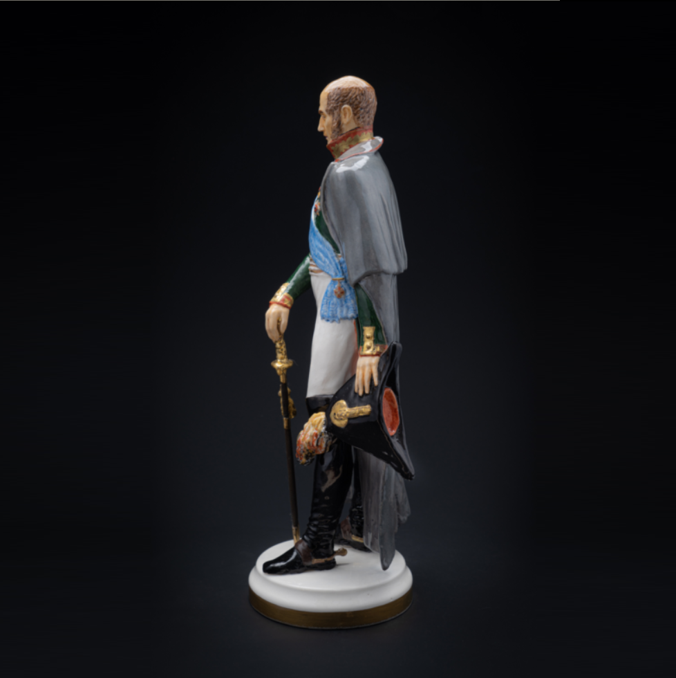 Коллекционная Авторская Статуэтка «Генералы Отечественной Войны 1812 года - Барклай де Толли М.Б.», фарфор, Россия.