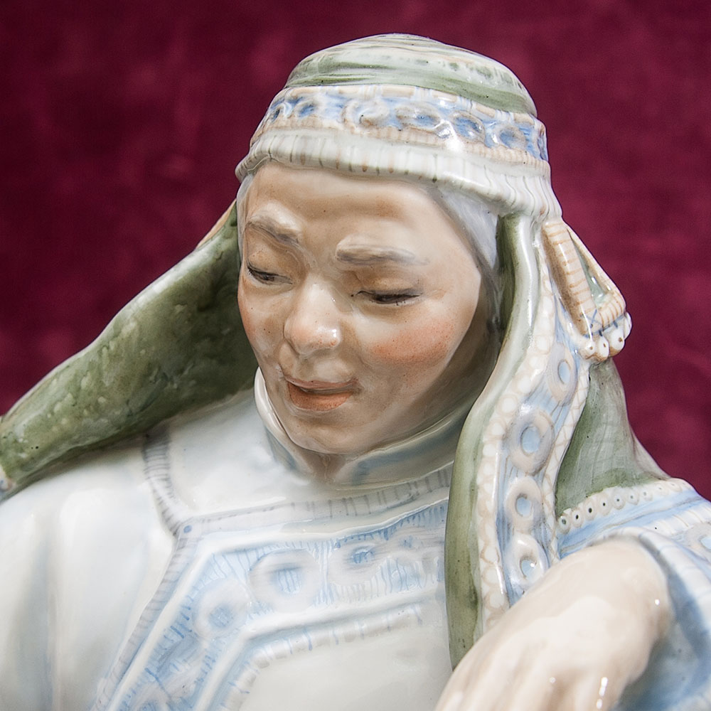 Большая Коллекционная Фарфоровая статуэтка «Дальний Север», Россия ДФЗ Дулево.