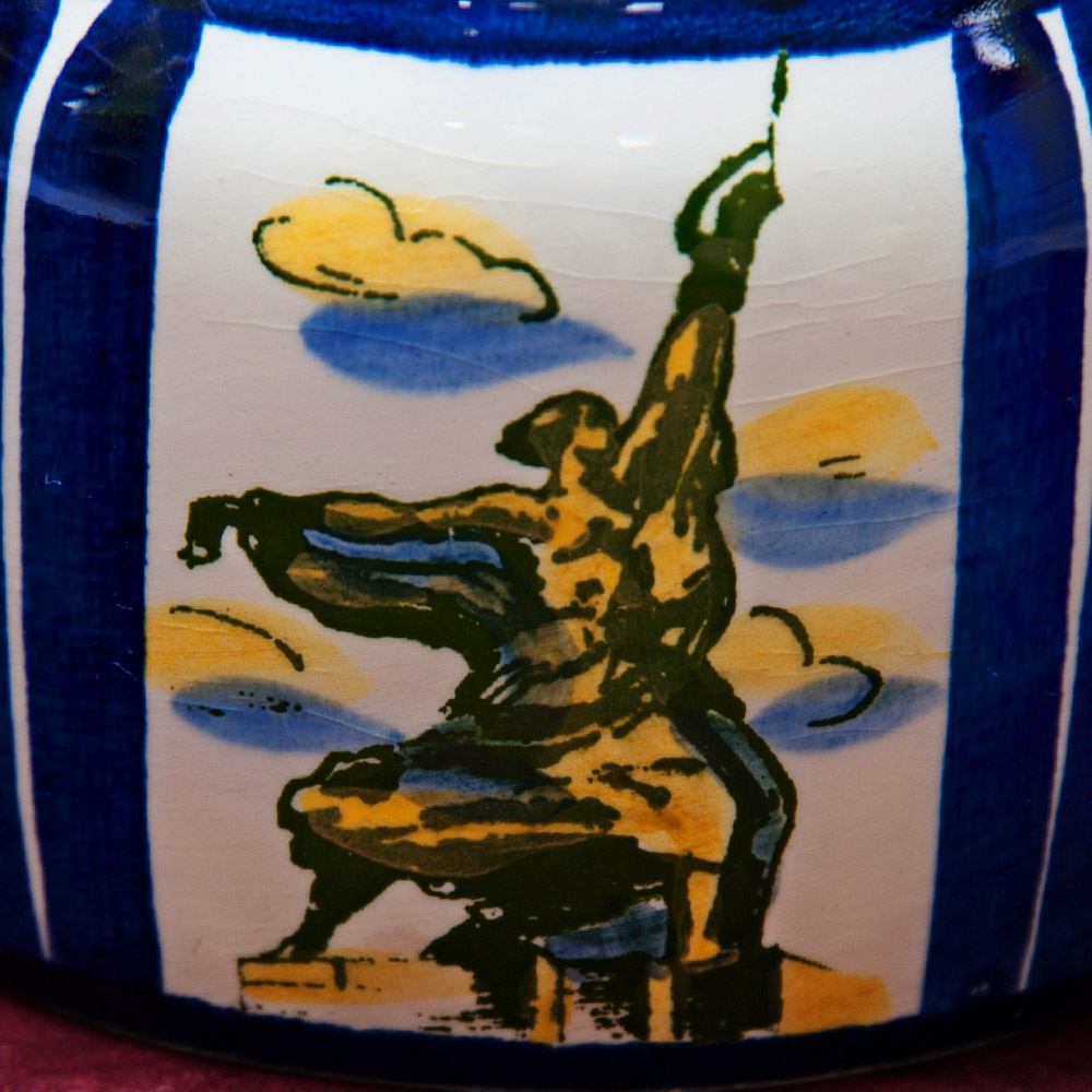 Фаянсовая Агитационная Банка с крышкой - Емкость «30 лет ВДНХ» ЗиК Конаково -1969 год.