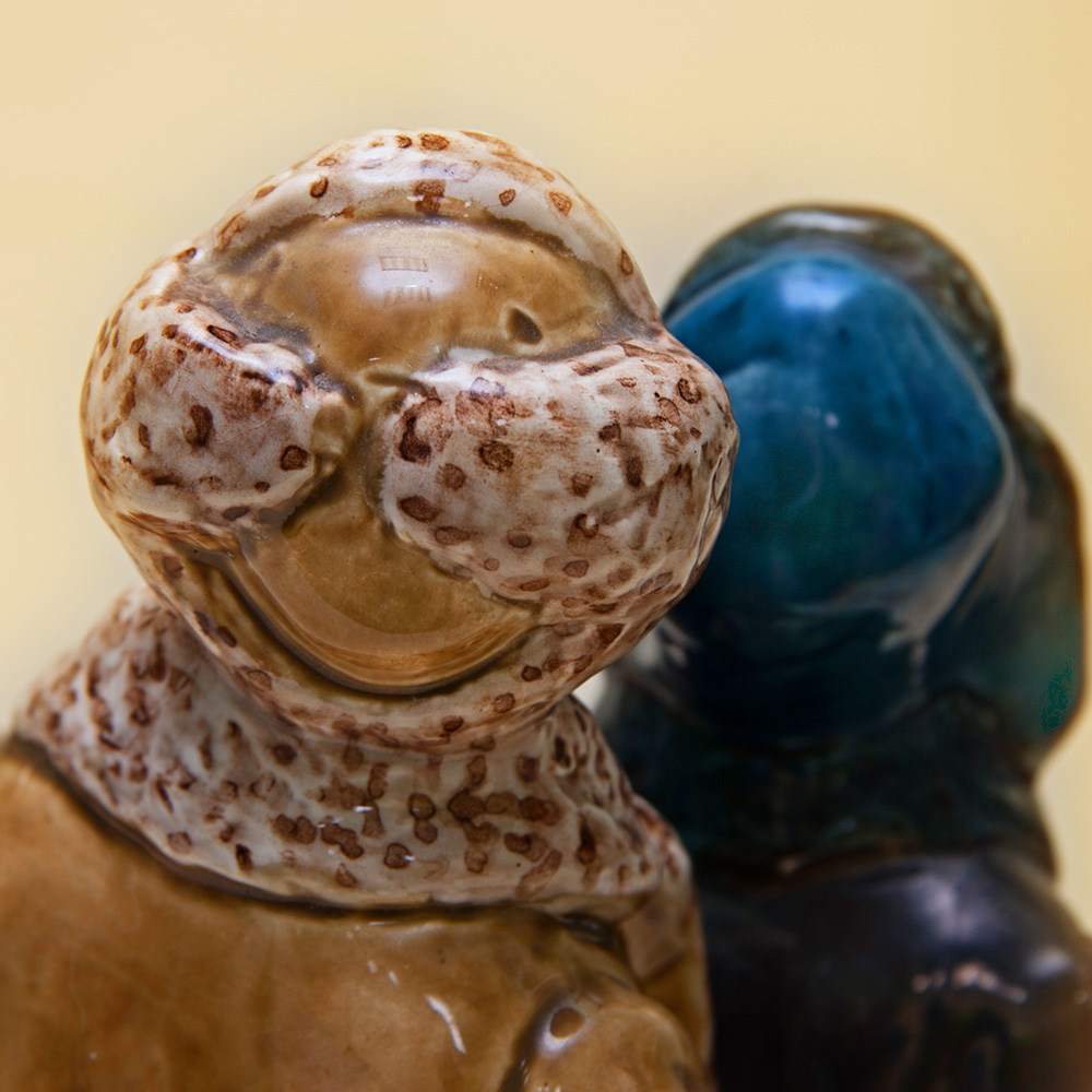 Большая Коллекционная статуэтка «Друзья птиц», Фаянс ЗиК Конаково, СССР - 1955 год.