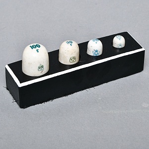 Редкость! Антикварный Набор фарфоровых гирь разновесов (100-50-20-10гр.) - СССР - 20 гг.