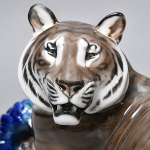 Большая! Авторская Фарфоровая статуэтка «Тигр с павлином», ROSENTHAL Германия, 1919 - 1934 годы. 