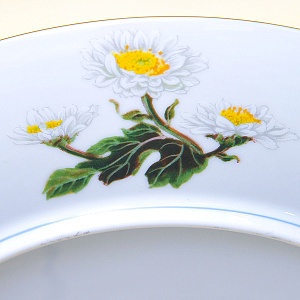 Коллекционная Тарелка - Блюдо «Ноябрь» - «Щеглы и Астры» Фарфор, Franklin Mint Япония, 1979 год.