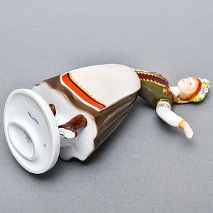 Коллекционная Фарфоровая статуэтка «Наташа. Русский танец», GOEBEL Германия - 1986 год. 