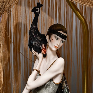 Настольная Электрическая Лампа - Светильник «Дама с Павлином», FLORENCE Италия -1987 год.