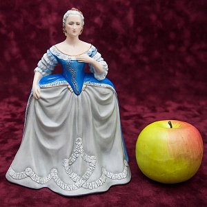 Фарфоровая статуэтка Императрица «ЕКАТЕРИНА ВЕЛИКАЯ», Franklin Porcelain, США - 1983 год.