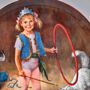 Коллекционная Тарелка «МЭГГИ - Маленькая дрессировщица», Фарфор RECO США -1983 год.