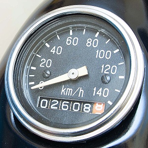 Дизайнерская Электрическая Лампа - Торшер - Светильник «Фара Мотоцикла ИЖ - СССР».