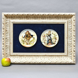 Картина - Панно из Двух Антикварных Тарелок «Кавалер и Дама», Фаянс Бельгия начало ХХ века.
