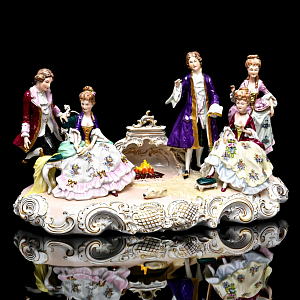 Редкость! Большая Фарфоровая статуэтка «Вечер у камина», Scheibe-Alsbach Германия, середина ХХ века.