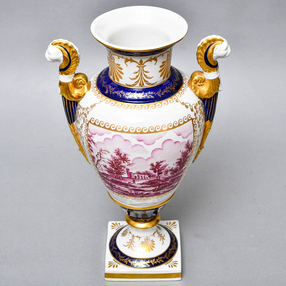 Коллекционные Парные Фарфоровые Вазы в стиле Ампир, Giulia Mangani Италия, середина ХХ века. 